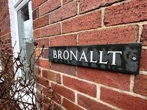 Photo 13- click for photo gallery